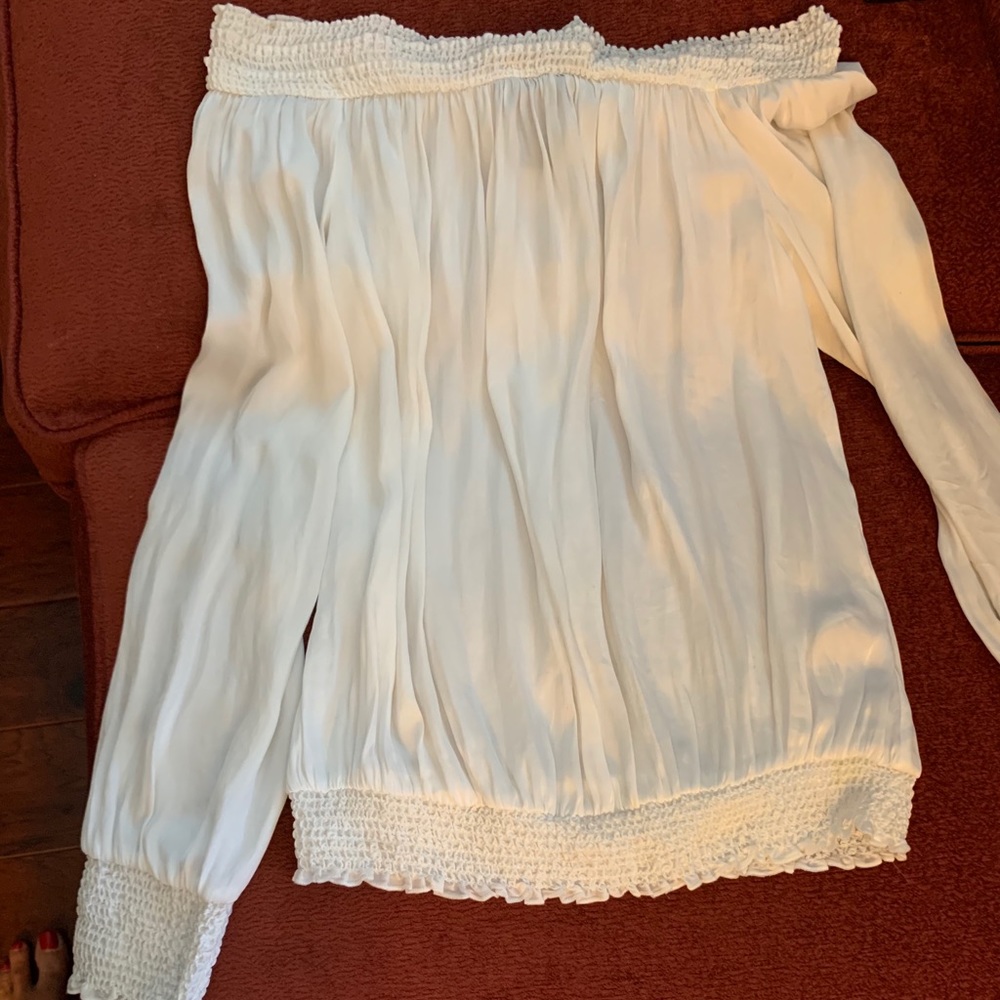 WHBM OFF THE SHOULDER TOP